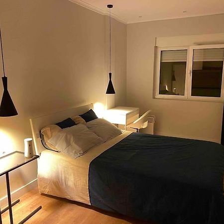 Quarto De Casal Close To Lisbon Flat Equipado Алмада Экстерьер фото